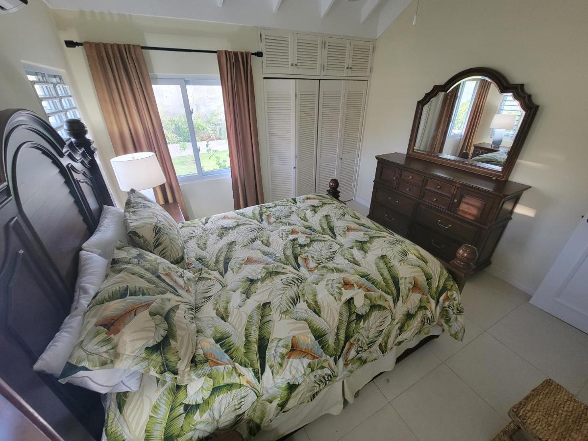 Breathtaking Villa At The Crest Richmond Екстер'єр фото